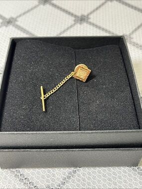 Gold Tie Tack with Chain - Classic Square Design
D on face